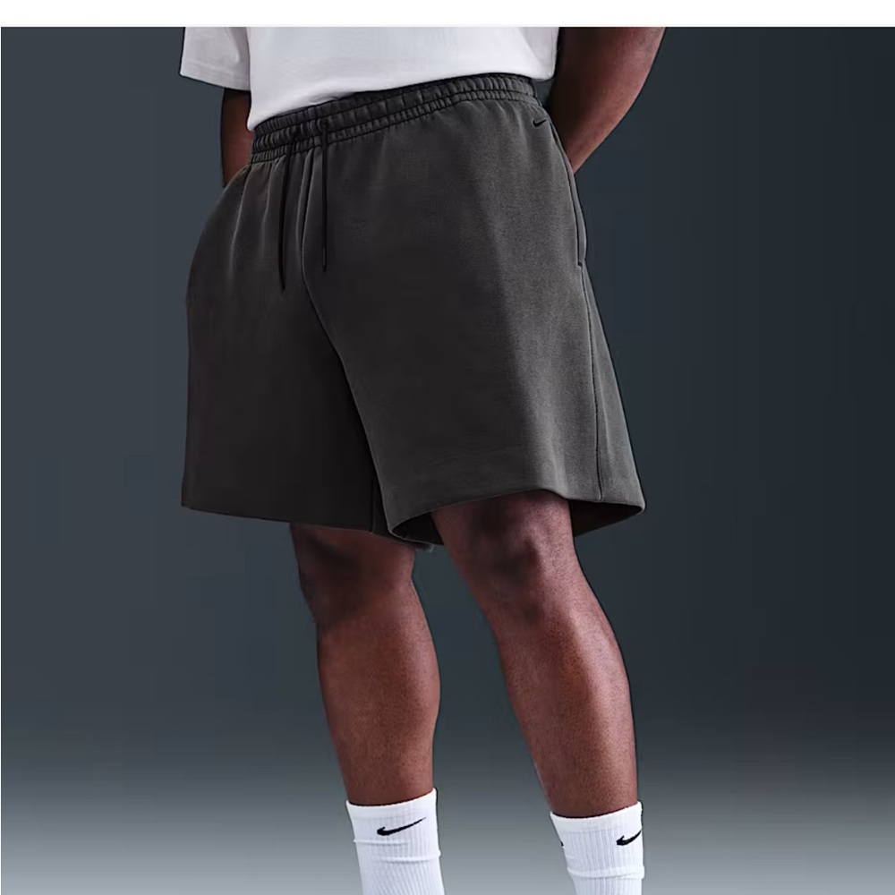 Nike Tech Men’s Charcoal Fleece Shorts